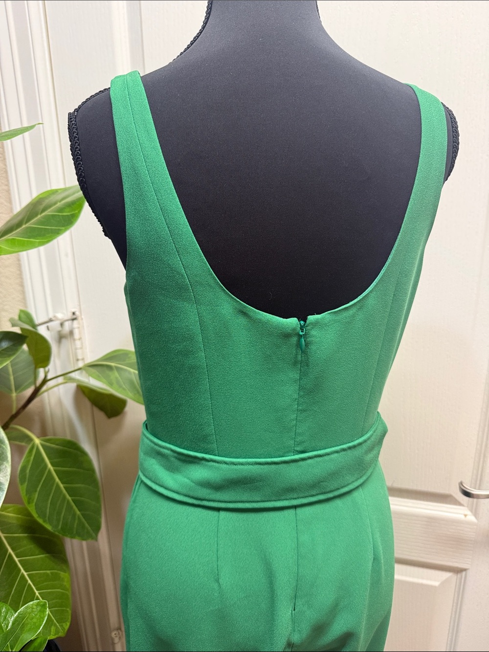 Banana Republic Emerald Green Belted Sleeveless Jumpsuit Size 4 - Picture 9 of 11